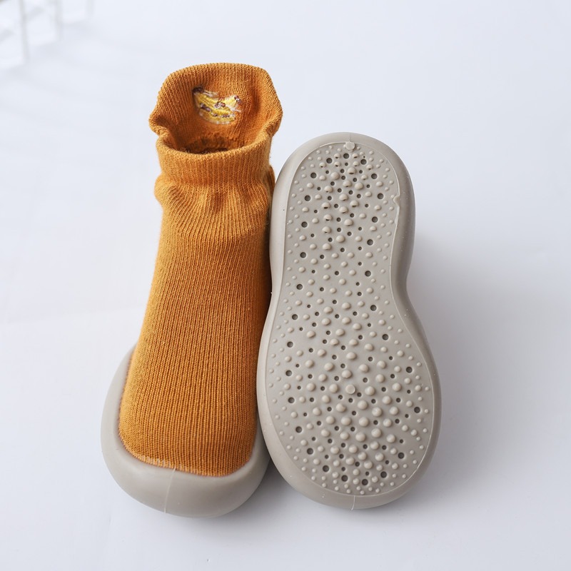 Knitted and embroidered baby floor socks/shoes - Image 7